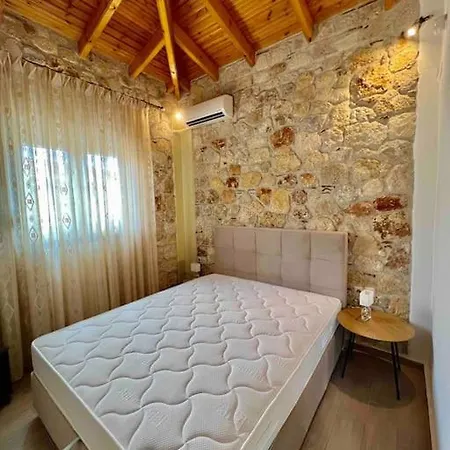 Willa #als- Stone Maisonette In *