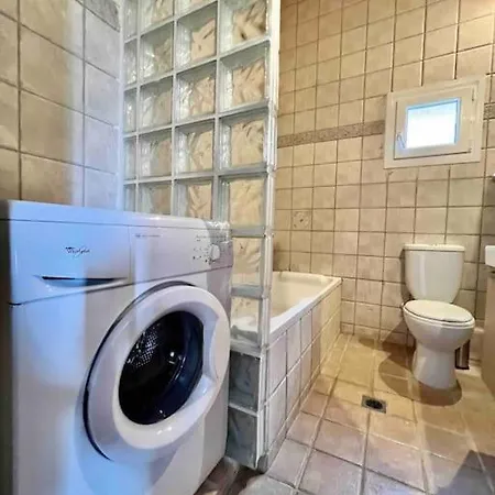 Willa #als- Stone Maisonette In